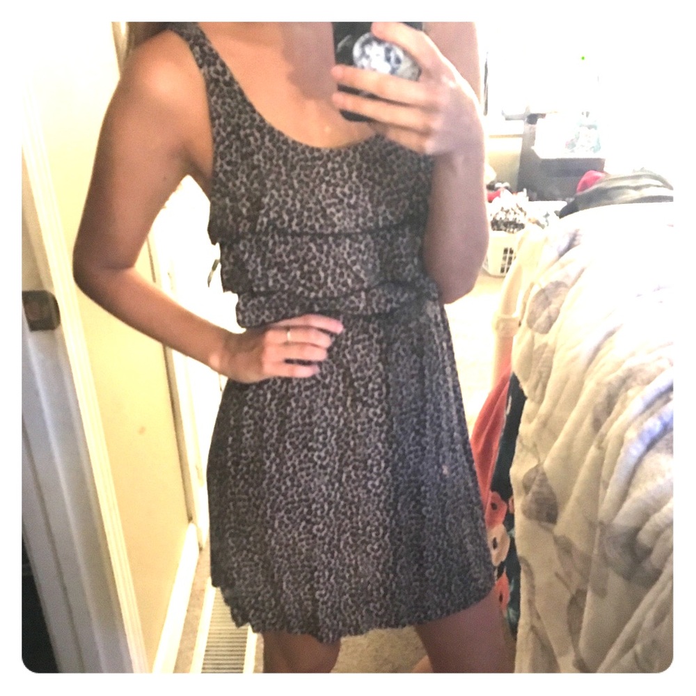 Leopard print ruffled dress